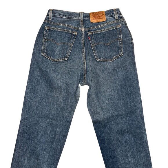 Vintage Levis Tapered Leg Jeans Womens 15 31 Button Fly Medium Wash Made USA - Picture 6 of 8